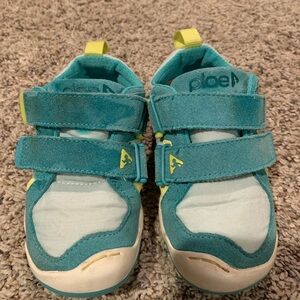 PLAE Vibrant Teal Footwear